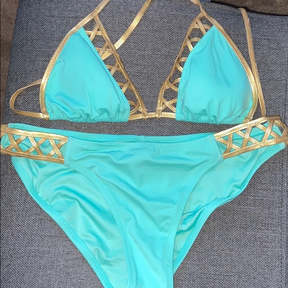 Bikini